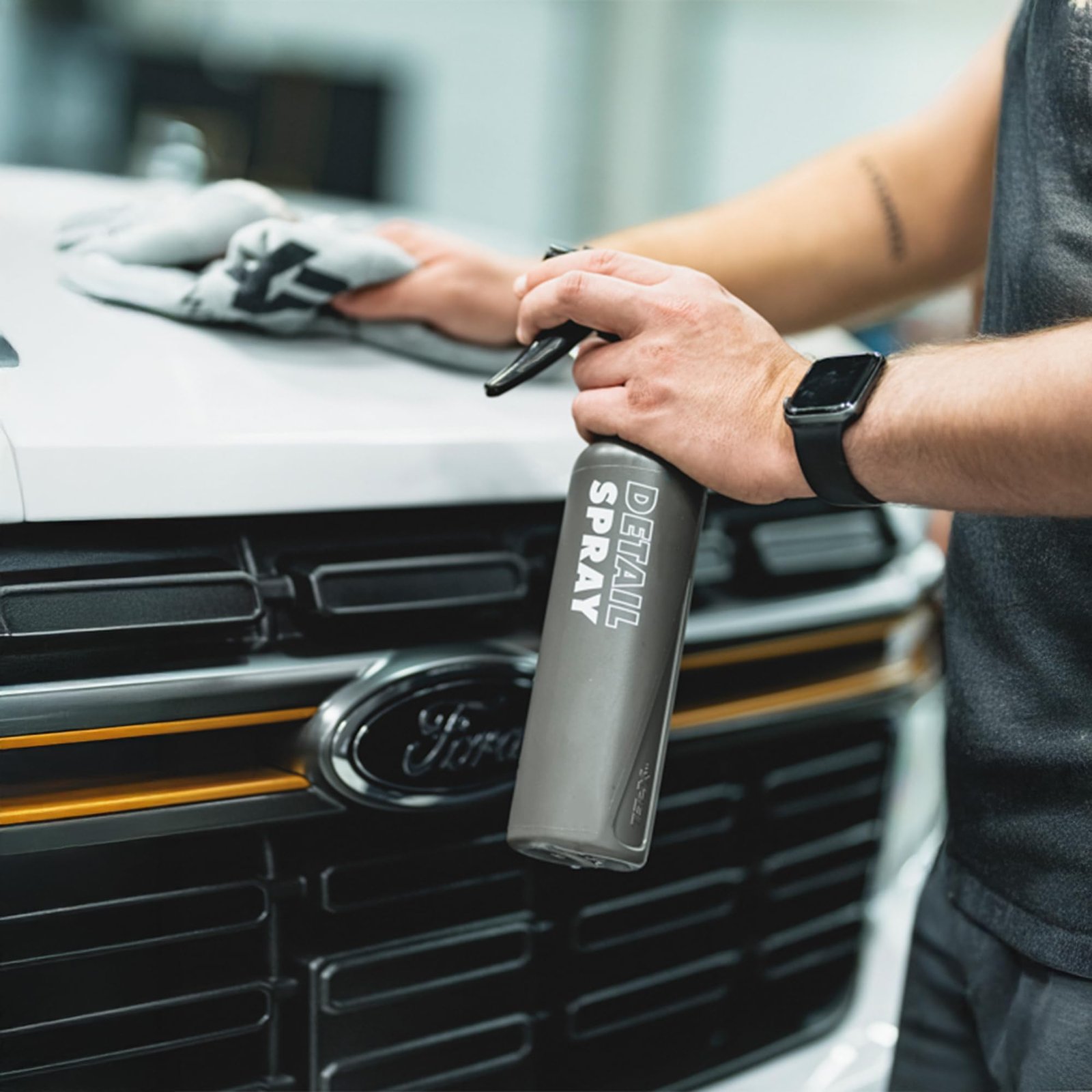 XPEL Detail Spray, 16oz - High-Gloss Professional Detailing and Cleaning Spray Enhances Car's Exterior with Streak-Free Finish and Shine - Image 7