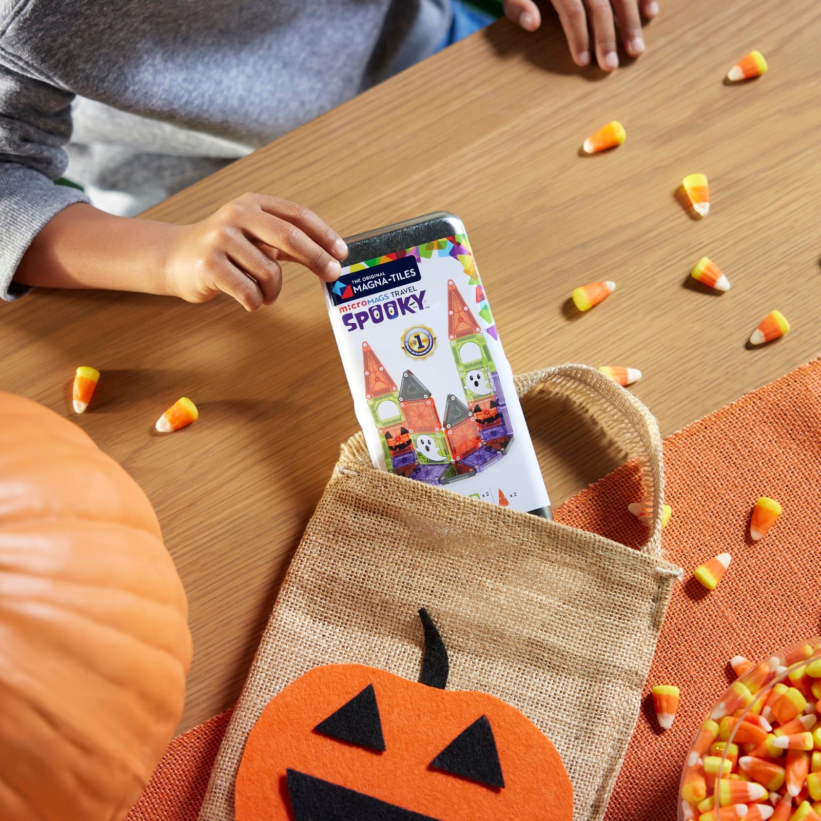 MAGNA-TILES microMAGS 24-Piece Spooky Travel Set, The Original Magnetic Building Brand - Image 8